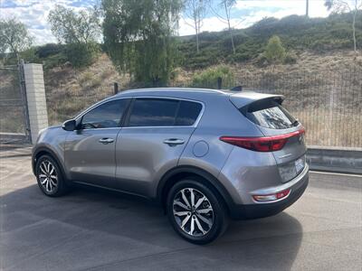 2017 Kia Sportage EX - Photo 4 - Escondido, CA 92025