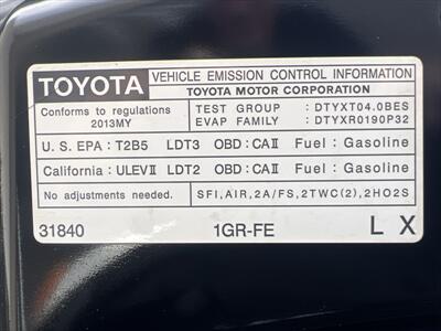 2013 Toyota 4Runner SR5   - Photo 29 - Escondido, CA 92025