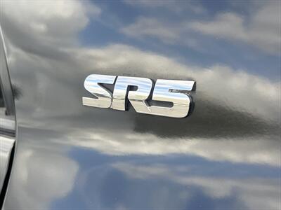 2013 Toyota 4Runner SR5   - Photo 8 - Escondido, CA 92025