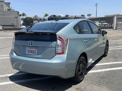 2015 Toyota Prius One   - Photo 5 - Escondido, CA 92025