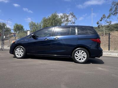 2014 Mazda Mazda5 Sport - Photo 1 - Escondido, CA 92025