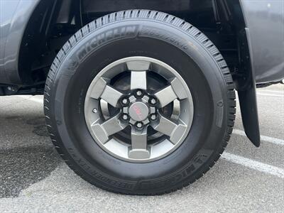 2009 Toyota Tacoma PreRunner V6 - Photo 3 - Escondido, CA 92025