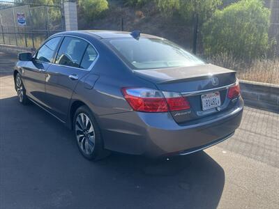 2015 Honda Accord Hybrid Touring   - Photo 15 - Escondido, CA 92025