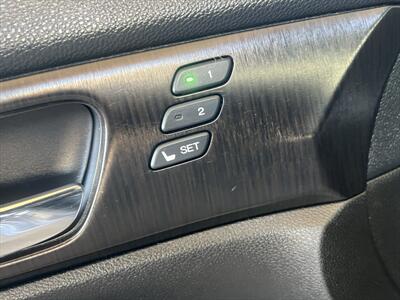 2015 Honda Accord Hybrid Touring   - Photo 31 - Escondido, CA 92025