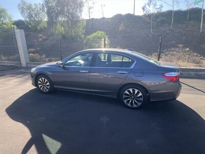 2015 Honda Accord Hybrid Touring   - Photo 18 - Escondido, CA 92025