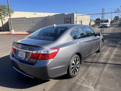 2015 Honda Accord Hybrid Touring   - Photo 11 - Escondido, CA 92025