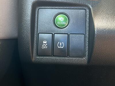 2017 Honda HR-V LX   - Photo 33 - Escondido, CA 92025