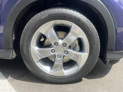 2017 Honda HR-V LX   - Photo 18 - Escondido, CA 92025
