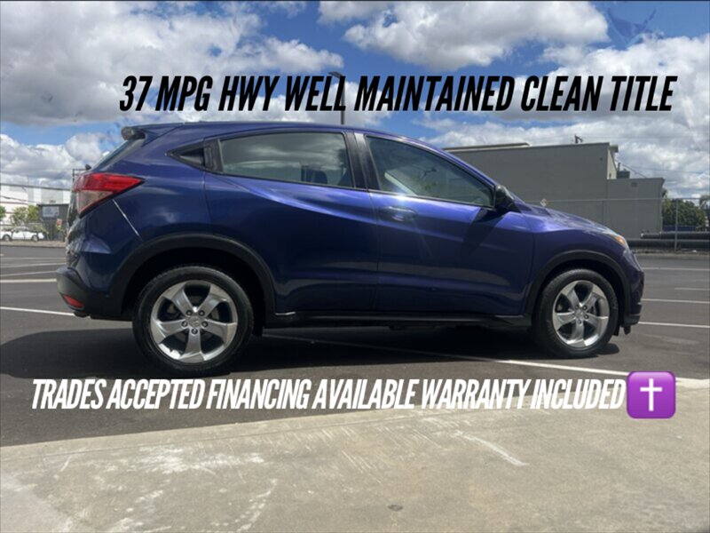 2017 Honda HR-V LX  