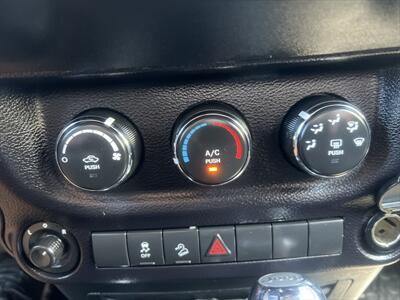 2015 Jeep Wrangler Sport   - Photo 24 - Escondido, CA 92025