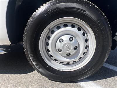 2011 Toyota Tundra Grade   - Photo 14 - Escondido, CA 92025