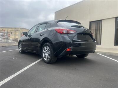2016 Mazda Mazda3 i Sport   - Photo 14 - Escondido, CA 92025