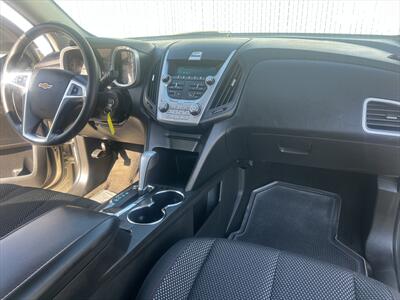 2011 Chevrolet Equinox LT   - Photo 19 - Escondido, CA 92025