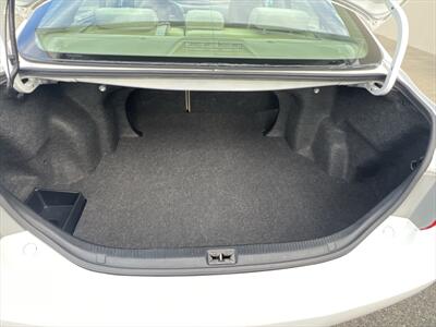 2009 Toyota Camry LE   - Photo 15 - Escondido, CA 92025