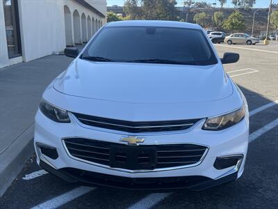 2018 Chevrolet Malibu LS   - Photo 9 - Escondido, CA 92025