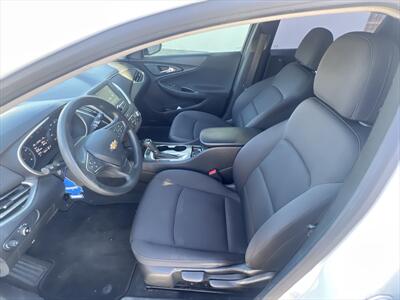 2018 Chevrolet Malibu LS   - Photo 5 - Escondido, CA 92025