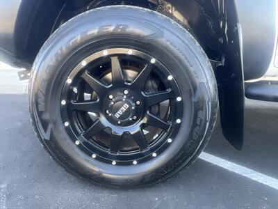 2013 Toyota Tacoma PreRunner V6   - Photo 4 - Escondido, CA 92025