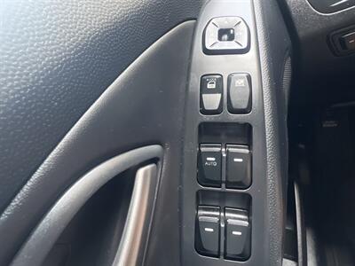 2012 Hyundai Tucson GLS   - Photo 17 - Escondido, CA 92025