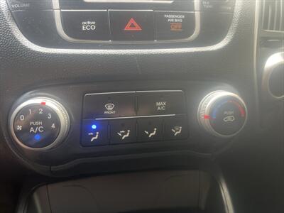 2012 Hyundai Tucson GLS   - Photo 18 - Escondido, CA 92025