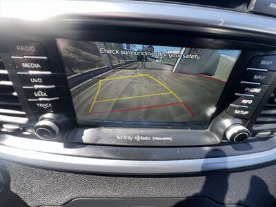 2016 Kia Sorento SX Limited V6   - Photo 5 - Escondido, CA 92025