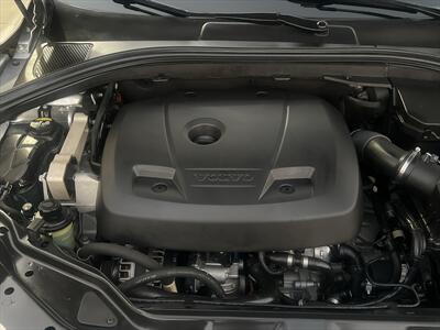 2016 Volvo XC60 T5 Drive-E Premier   - Photo 14 - Escondido, CA 92025