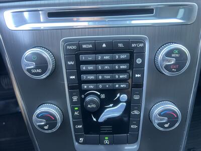 2016 Volvo XC60 T5 Drive-E Premier   - Photo 25 - Escondido, CA 92025