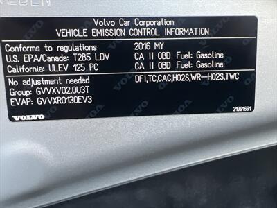 2016 Volvo XC60 T5 Drive-E Premier   - Photo 33 - Escondido, CA 92025