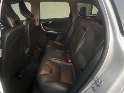 2016 Volvo XC60 T5 Drive-E Premier   - Photo 21 - Escondido, CA 92025