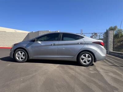 2015 Hyundai ELANTRA SE - Photo 13 - Escondido, CA 92025