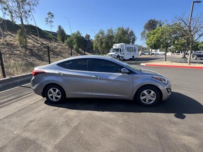 2015 Hyundai ELANTRA SE - Photo 15 - Escondido, CA 92025