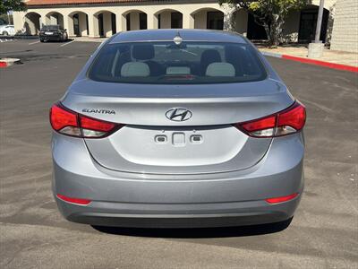 2015 Hyundai ELANTRA SE - Photo 9 - Escondido, CA 92025