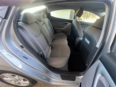 2015 Hyundai ELANTRA SE - Photo 22 - Escondido, CA 92025