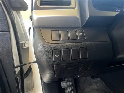 2014 Toyota Highlander LE Plus   - Photo 40 - Escondido, CA 92025
