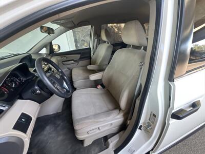 2015 Honda Odyssey LX   - Photo 6 - Escondido, CA 92025