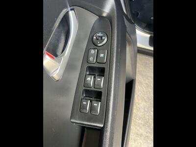 2011 Kia Sportage EX - Photo 16 - Escondido, CA 92025