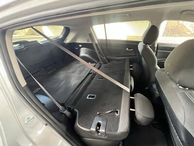 2011 Kia Sportage EX - Photo 4 - Escondido, CA 92025