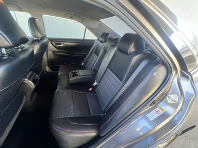 2015 Toyota Camry SE - Photo 21 - Escondido, CA 92025