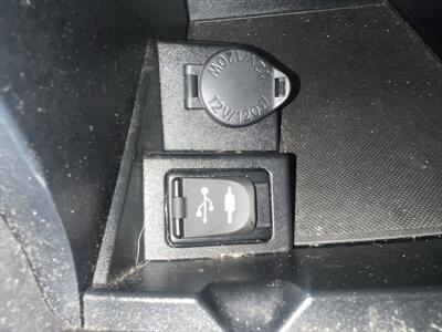 2015 Toyota Camry SE - Photo 6 - Escondido, CA 92025