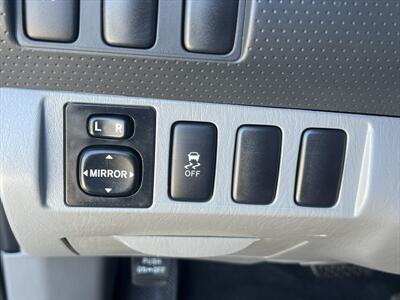 2015 Toyota Tacoma PreRunner V6   - Photo 20 - Escondido, CA 92025