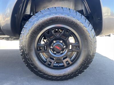 2015 Toyota Tacoma PreRunner V6   - Photo 17 - Escondido, CA 92025