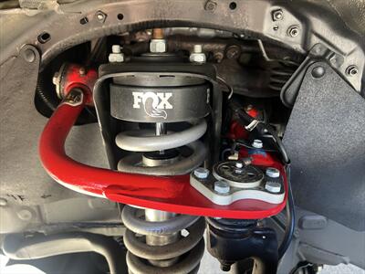 2015 Toyota Tacoma PreRunner V6   - Photo 2 - Escondido, CA 92025
