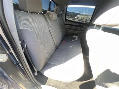 2015 Toyota Tacoma PreRunner V6   - Photo 23 - Escondido, CA 92025