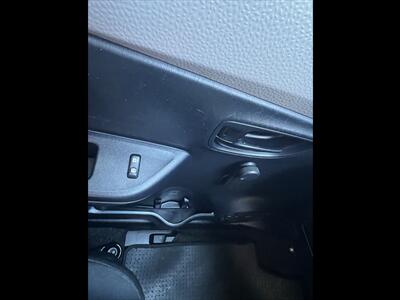 2012 Toyota Yaris 5-Door L   - Photo 27 - Escondido, CA 92025