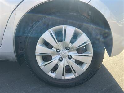 2012 Toyota Yaris 5-Door L   - Photo 21 - Escondido, CA 92025