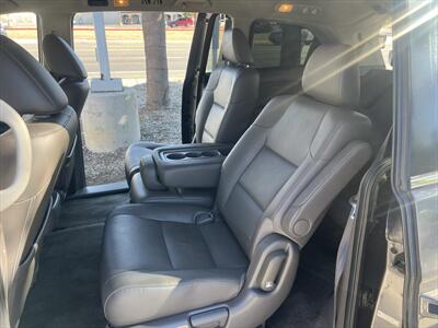 2017 Honda Odyssey EX-L   - Photo 24 - Escondido, CA 92025