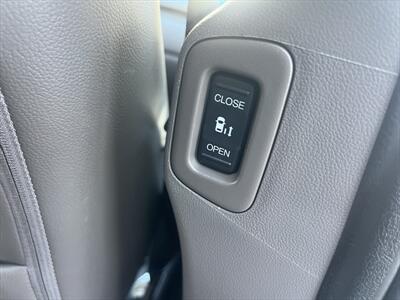 2017 Honda Odyssey EX-L   - Photo 21 - Escondido, CA 92025