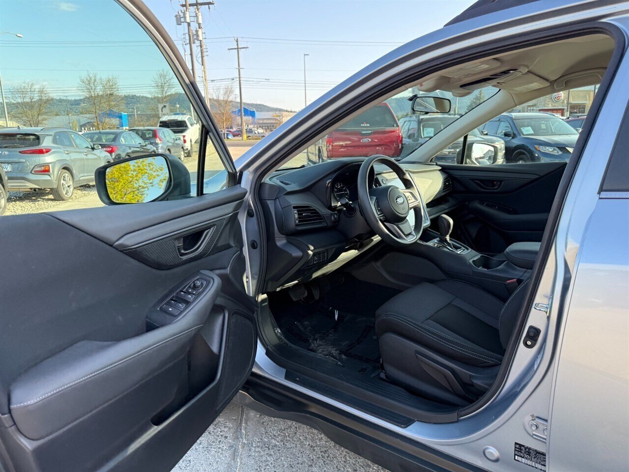 2021 Subaru Outback 23k Miles! Amazing Subaru, Low Miles, AWD! - Photo 4 - Post Falls, ID 83854