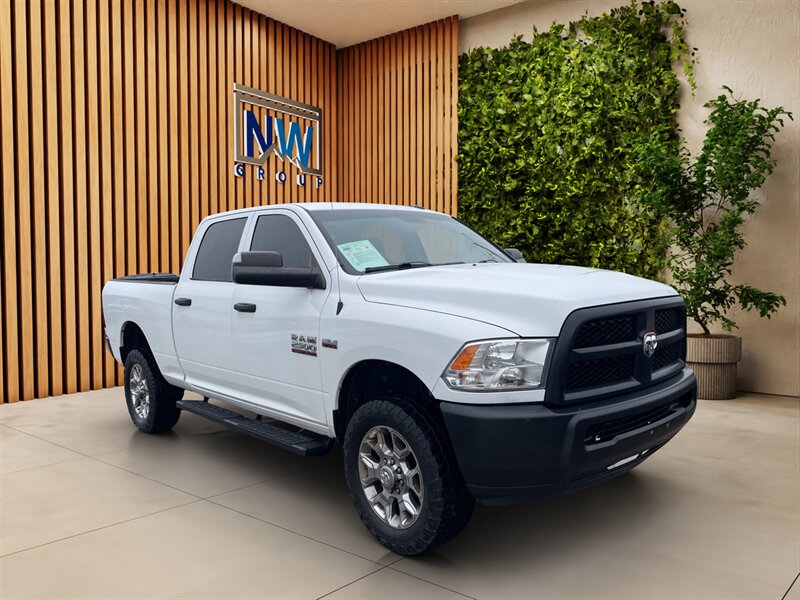 2017 RAM 2500 Tradesman Crew Cab 4WD