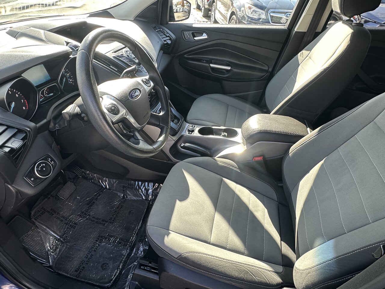 2016 Ford Escape SE.  84k Miles, Fully Serviced, Great Condition! - Photo 3 - Post Falls, ID 83854