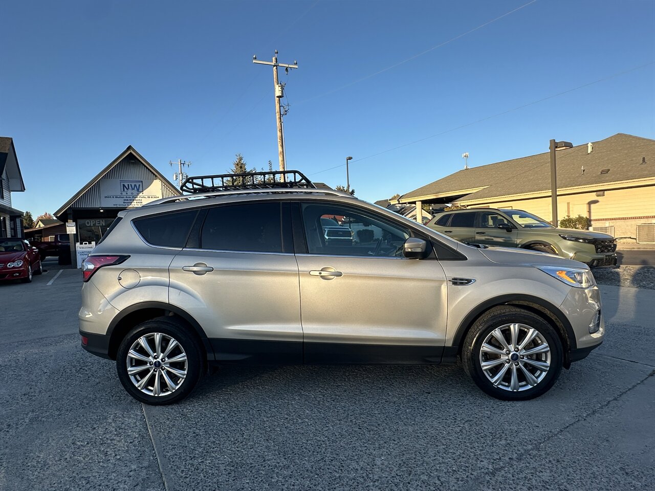 2017 Ford Escape Titanium. 4X4, 71k miles, Fully Loaded, Nice SUV! - Photo 3 - Post Falls, ID 83854